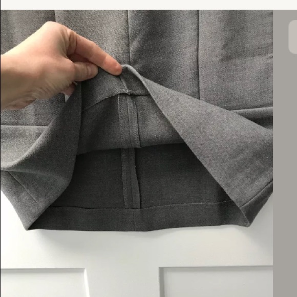 LOFT Women’s Petite Stretch Mini Skirt 2P - Picture 3 of 8